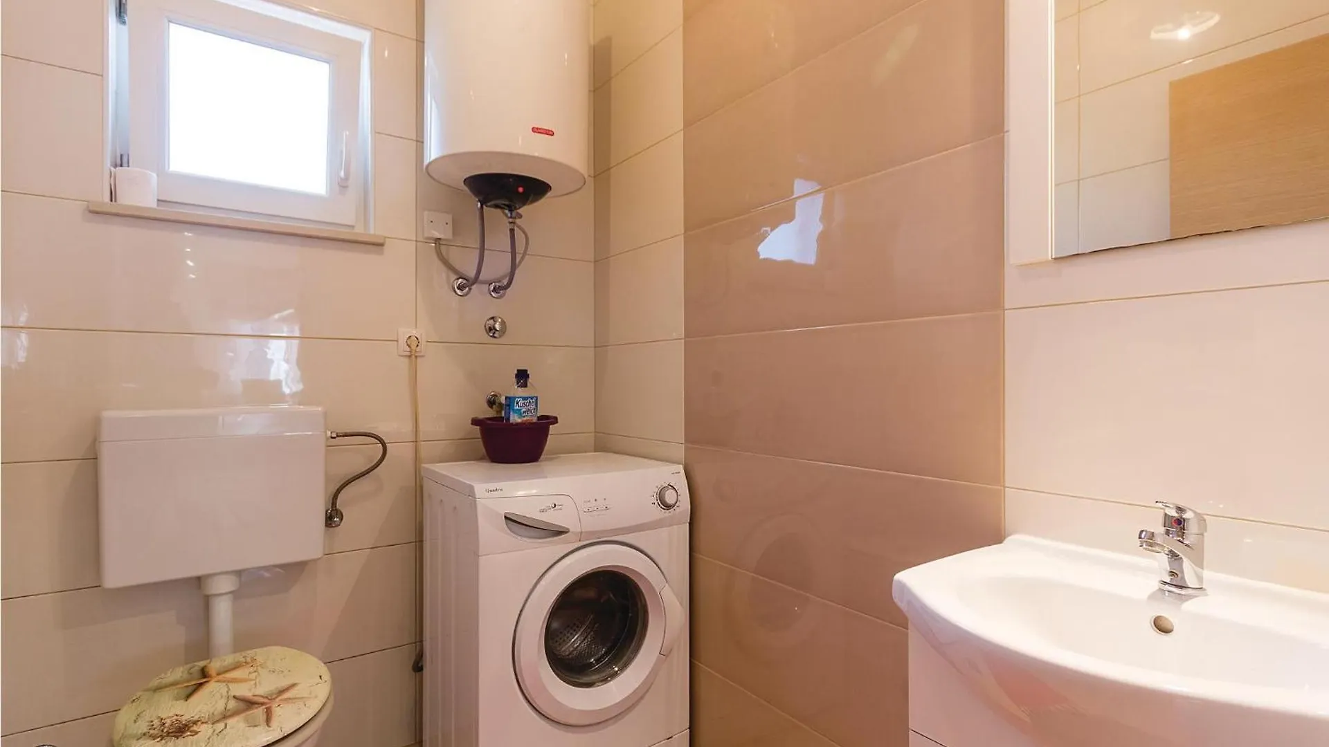 3 Bedroom Cozy Home In Galižana Σπίτι διακοπών